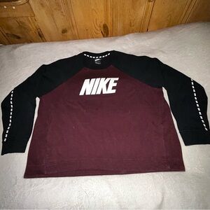 Nike Men's Maroon and Black Crewneck Sweater